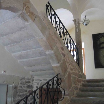 escalier intérieur Château de Salelles