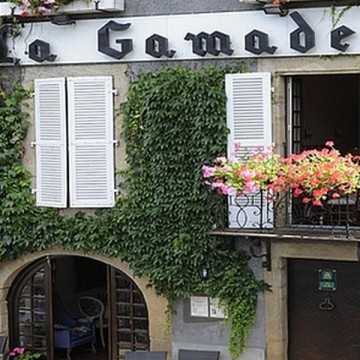 Logis