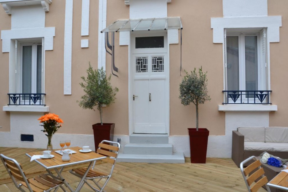 Photo de Hôtel Akena HF