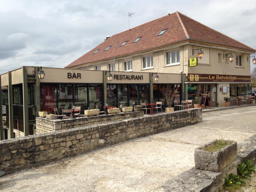 Photo de Hôtel Le Belvédère