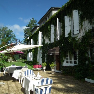 Relais