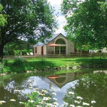 Au Bas Chalonge Gite Le Four à Pain