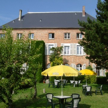 Photo Logis Le Clos du Montvinage. Auberge Val De lOise  à Étréaupont 02580