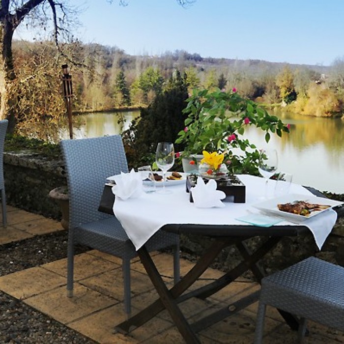 Photo de Relais du Silence Domaine du Châtelard