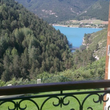 Photo Chateau de Meouilles  à Saint-André-les-Alpes 04170