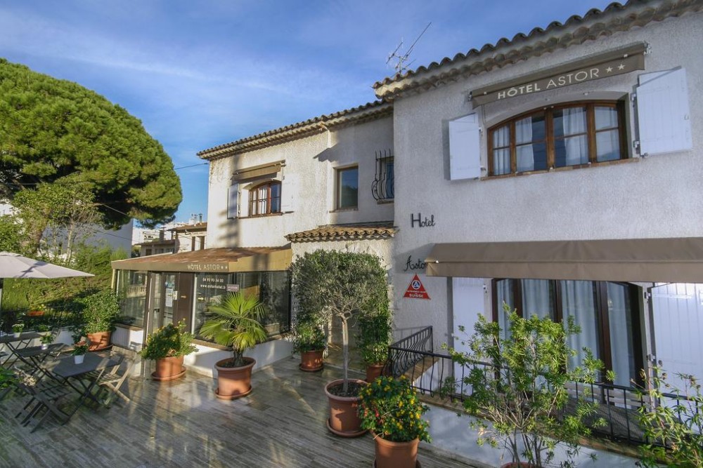 Photo de Hôtel Astor