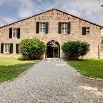 Mas