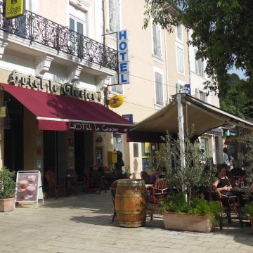 Logis