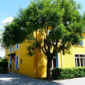 La