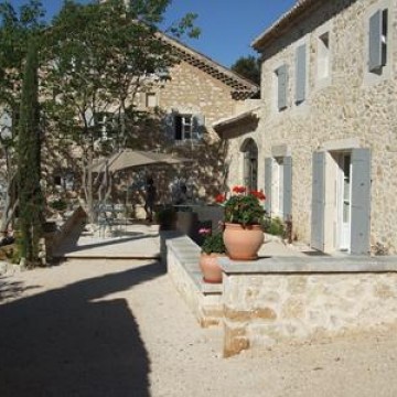 Mas