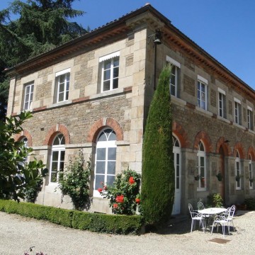 Logis