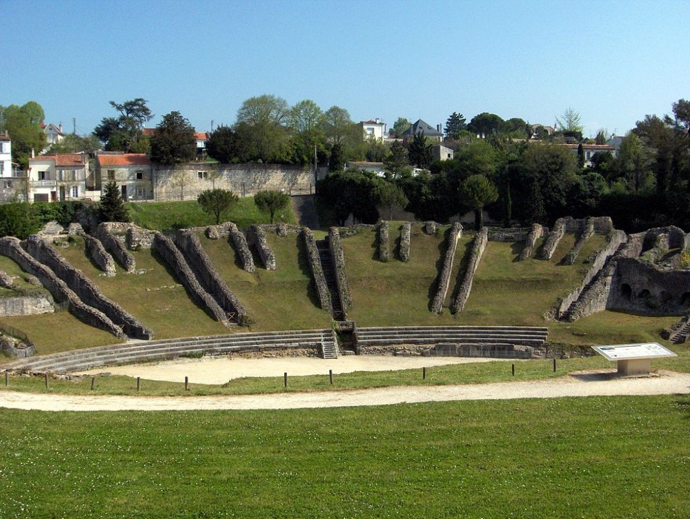 Les arènes de Saintes en Charente-Maritime. (Crédit photo : Propre travail sur Wikipédia)