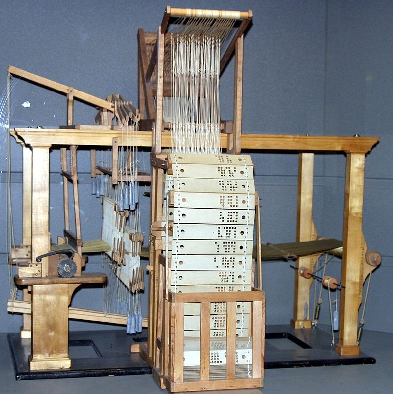 Maquette de la mécanique Jacquard au Musée des arts et métiers (Crédit photo : Rama sur Wikipédia)